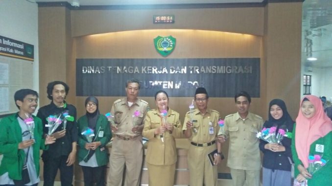 Gambar HPPMI Bagikan Seribu Bunga di Milad ke 11